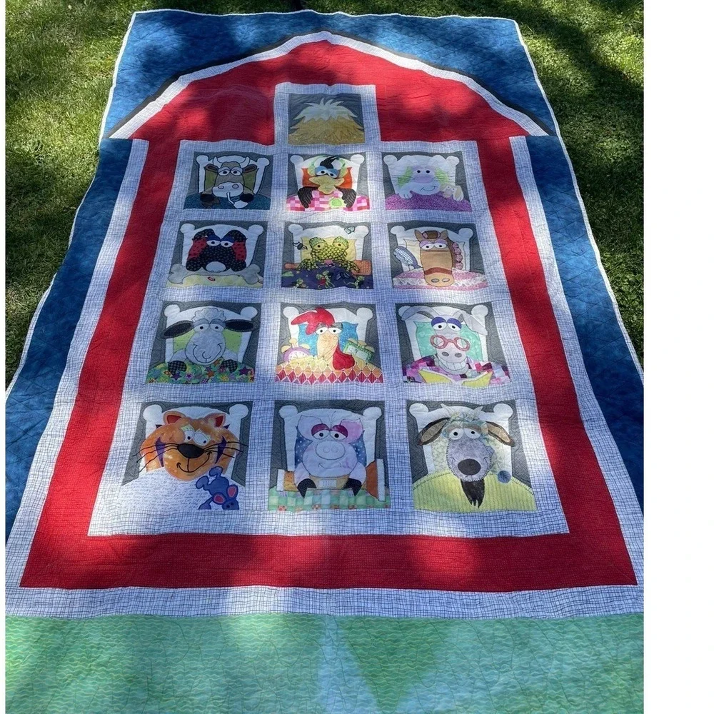 Vintage Handmade Farm Animal Quilt Lap/Throw Picnic Blanket 58